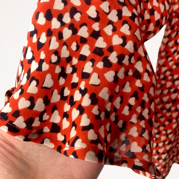 J. Crew Cold Shoulder Silk Top Blouse in Heart Print Rustic Rose Red Size 2 - Picture 6 of 13